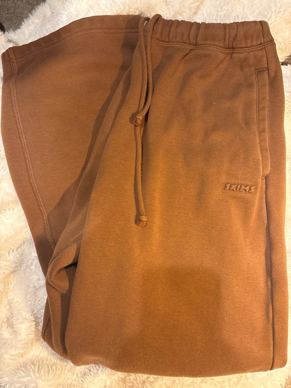 SKIMS Wide Leg Sweatpants in Brown